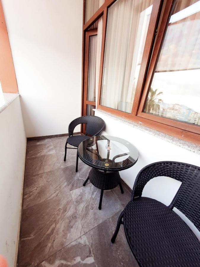 Old Batumi Apartment Екстериор снимка